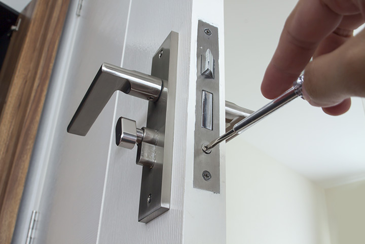Our local locksmiths are able to repair and install door locks for properties in Kidlington and the local area.